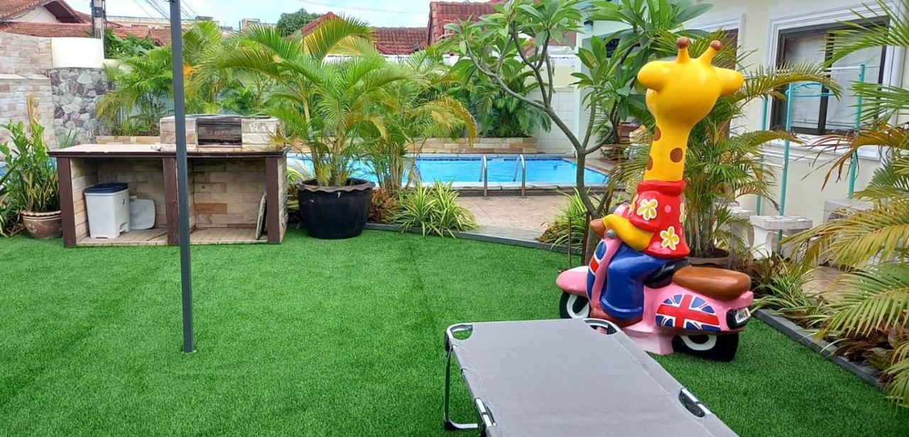 Viewbor Villa - Pattaya Holiday House Walking Street 4 Bedrooms Luaran gambar
