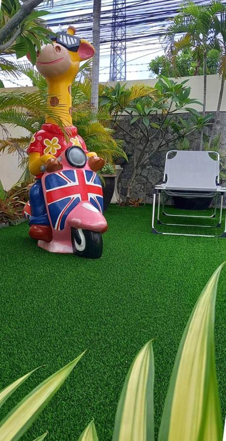 Viewbor Villa - Pattaya Holiday House Walking Street 4 Bedrooms Luaran gambar
