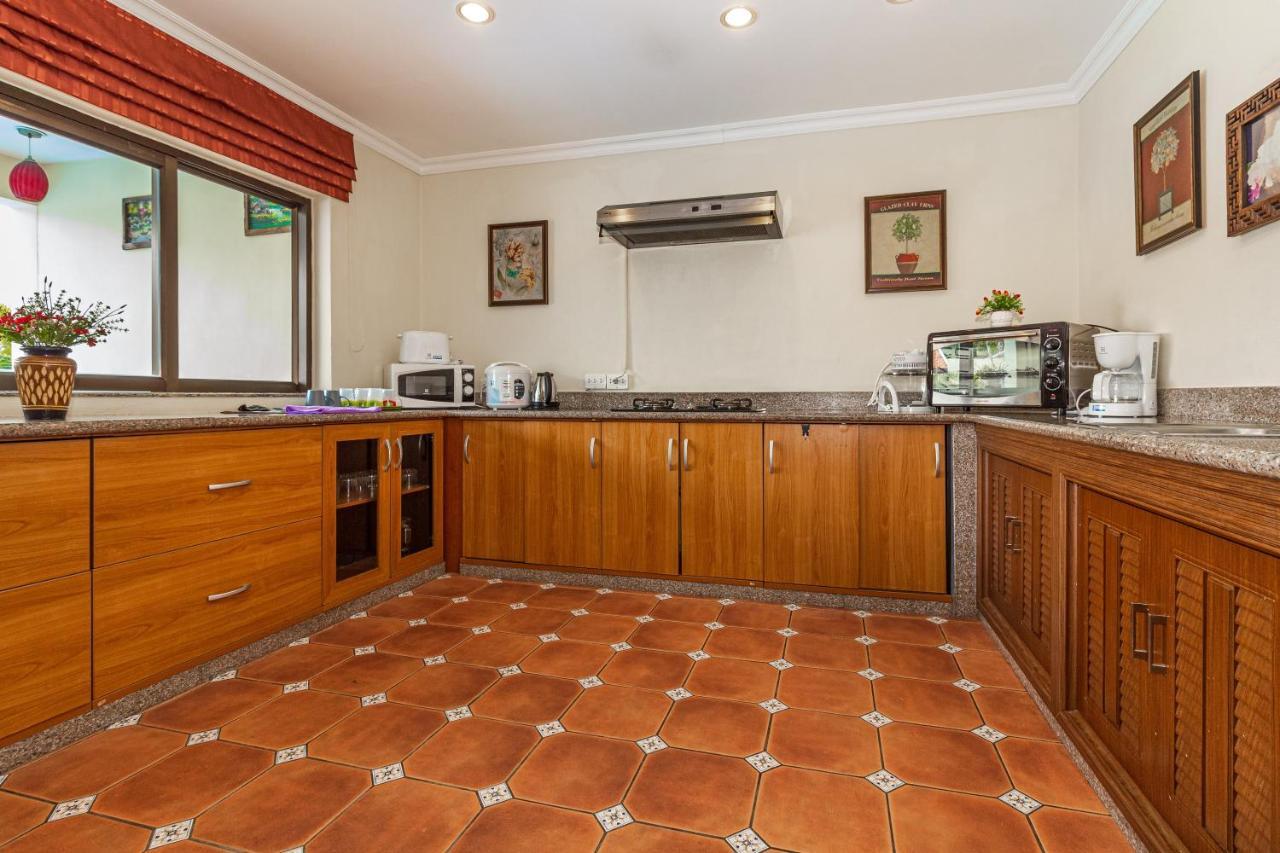Viewbor Villa - Pattaya Holiday House Walking Street 4 Bedrooms Luaran gambar