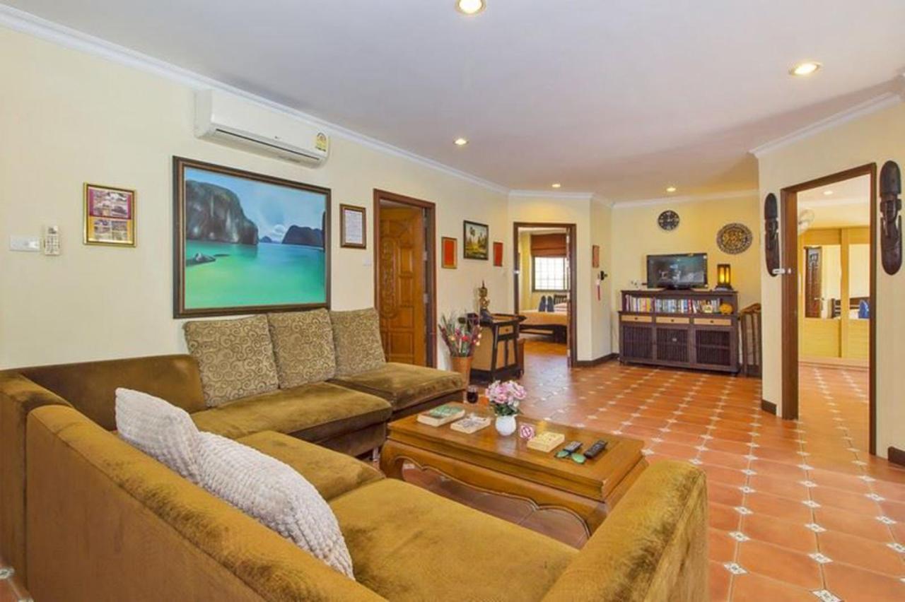 Viewbor Villa - Pattaya Holiday House Walking Street 4 Bedrooms Luaran gambar